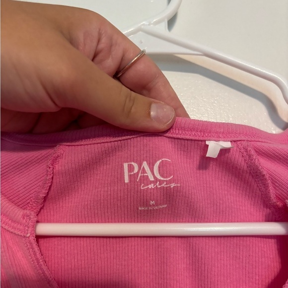 pacsun basics pink long sleeve cropped shirt size medium - Picture 2 of 3